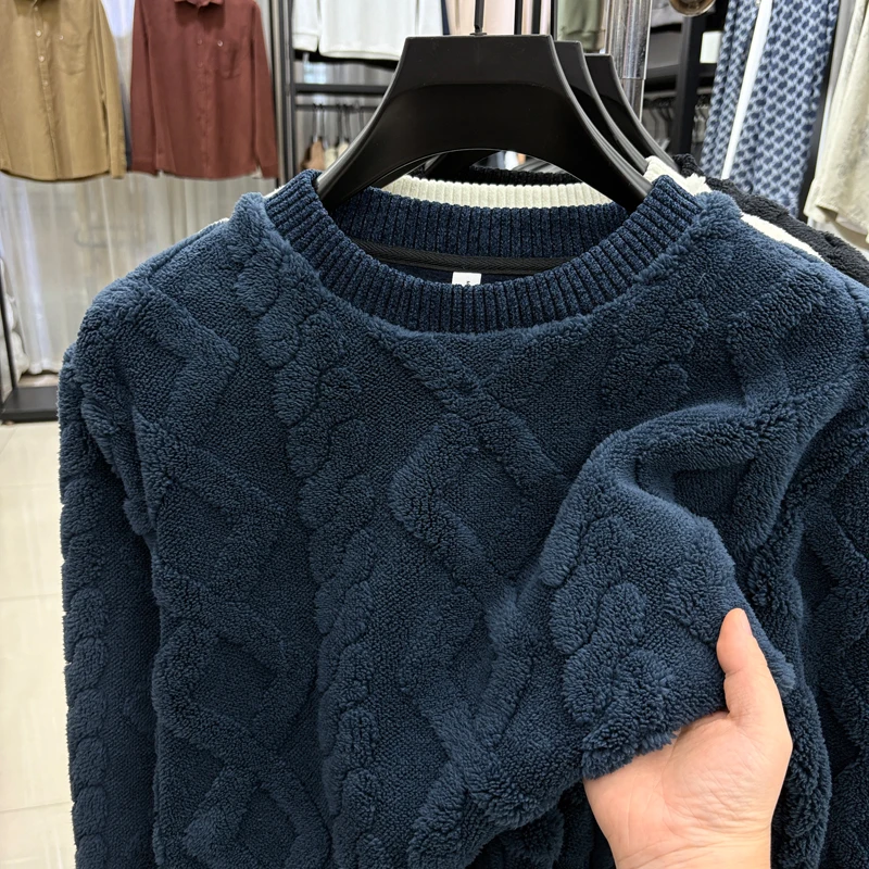 Man Luxury Design Long Sleeves Knitwear Flannel Argyle Pattern Fleece-Lined Round Neck Leisure Fashion Pullover Winter Mens Tops