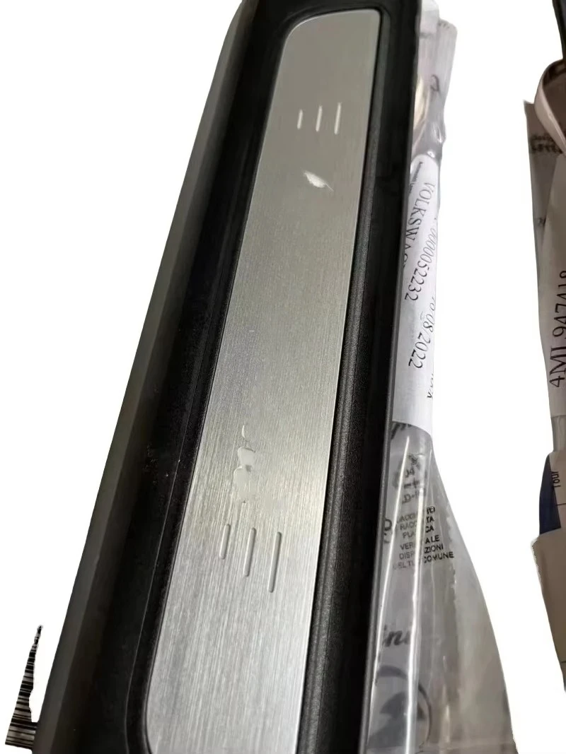 Suitable for  Gallardo Huracan Aventador URUS Luminous Carbon Fiber Welcome Pedal Threshold 4ML853959A 4ML853960A