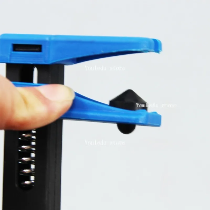 

Подходит для заглушки тормозной масляной трубы, инструмента для масляного зажима тормозной форсунки автомобиля, герметичная тормозная масляная трубка, 4 шт.