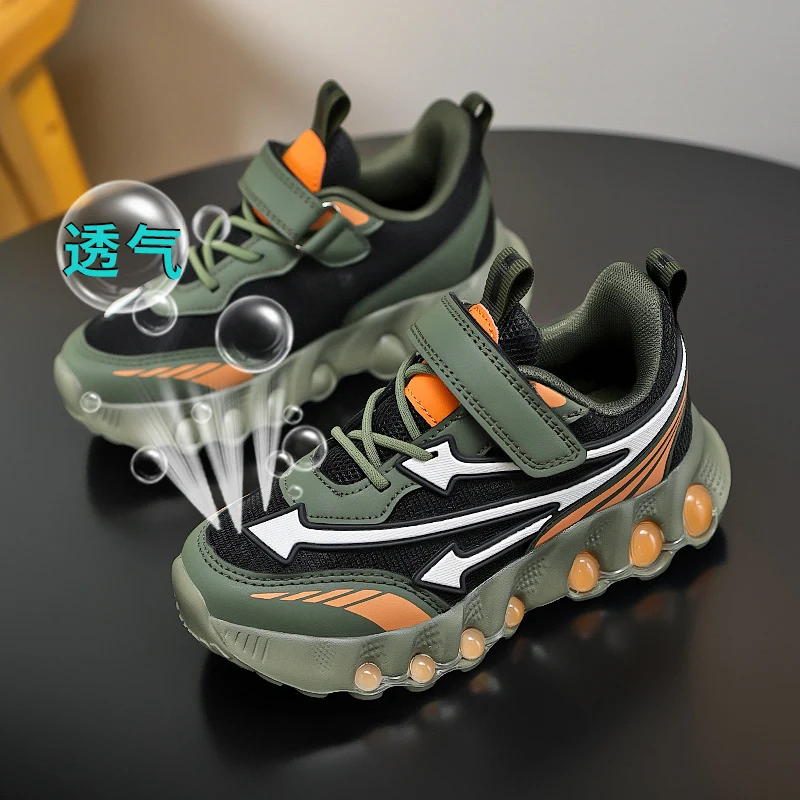 

Lightweight Unisex Sneakers Anti Abrasion Sole Skin Friendly Material Suitable for Kids Long Time Wearing and Outdoor Playing