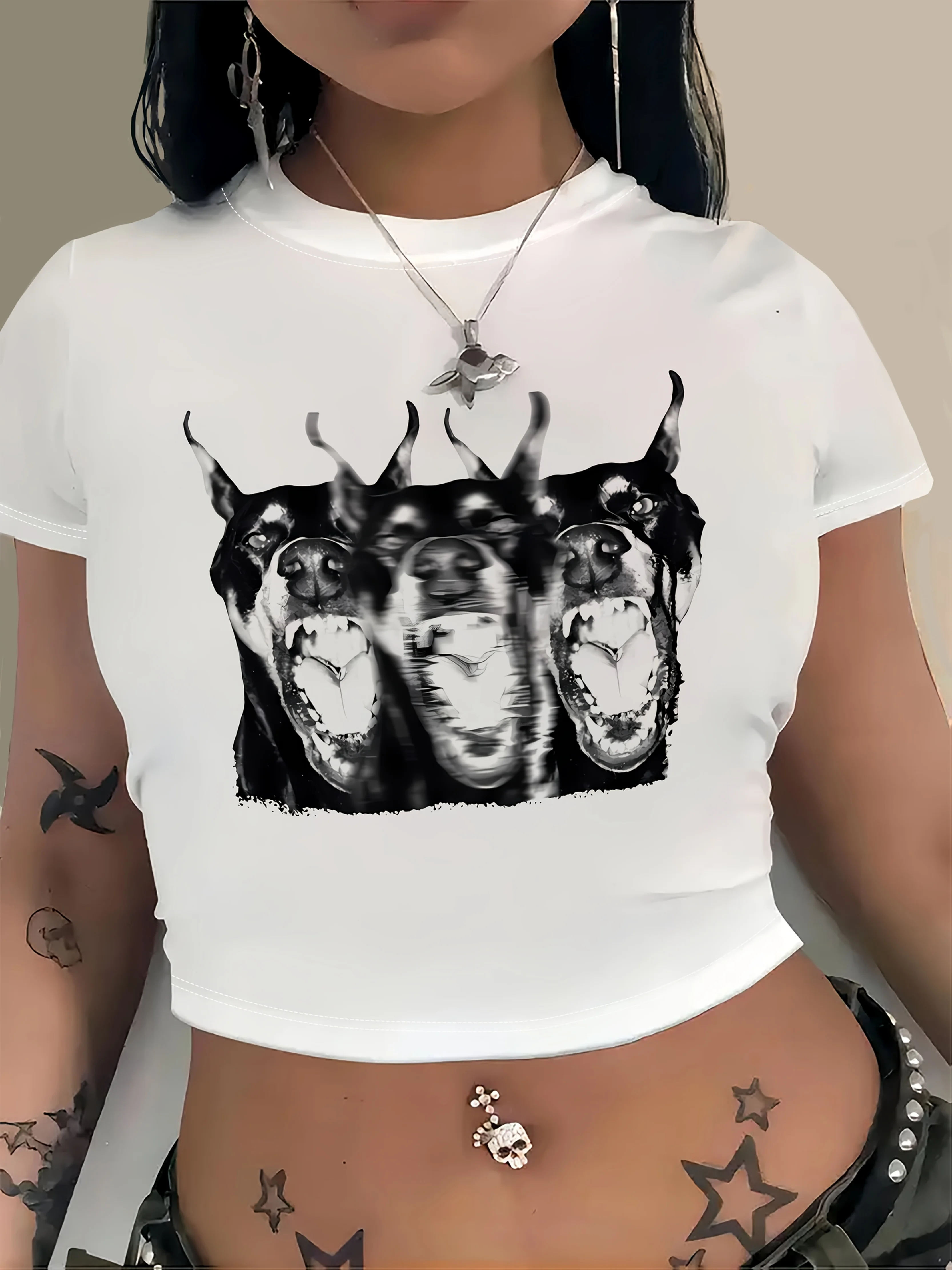 Crop Top Gothic Damen Casual Rundhals T-Shirt mit Hund Grafikdruck Kurzarm Frühling/Sommer Kurzarmshirt