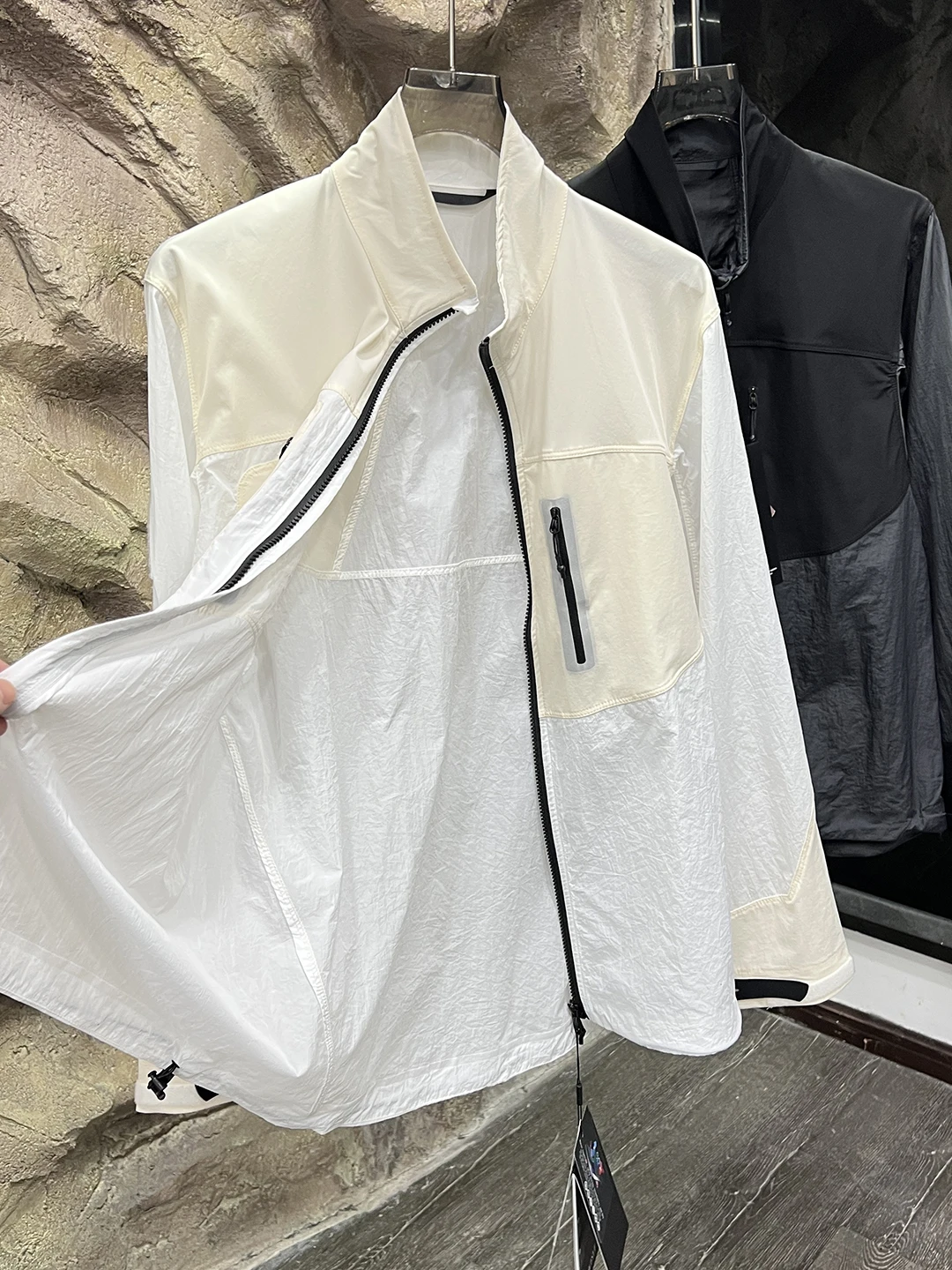 

Outdoor Lightweight Breathable Sun Protection Jaet High-End Taped Zipper Qui-Drng Youth Faion Nylon Spandex Fiber