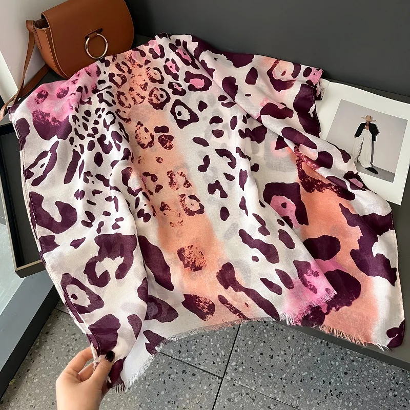 Spain Lovely Ombre Leopard Dot Fringe Viscose Shawl Scarf Lady High Quality Wrap Pashmina Stole Bufandas Muslim Hijab 180*90Cm