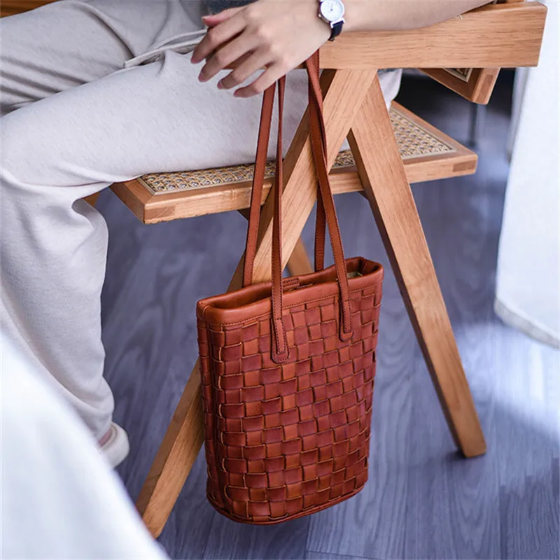 

PNDME vintage designer handmade genuine leather woven women's tote bag high quality luxury cowhide ladies shopping shoulder bag