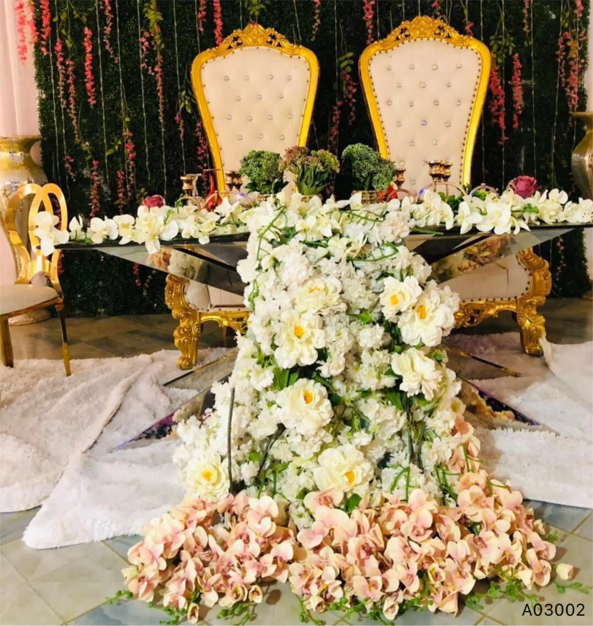 

Golden Luxury High Back Wooden King Seat Large Modern Design Hotel Banquet Wedding Party Living Room Furniture