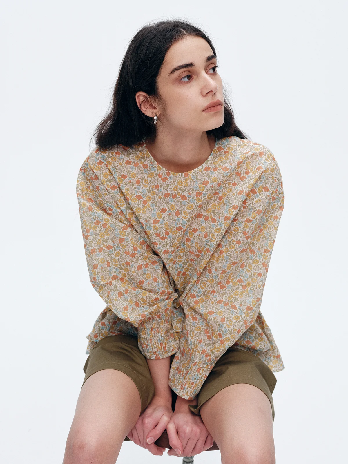 

Хлопковый пуловер с цветочным принтом и рукавами-фонариками, с круглым вырезом, длинными рукавами, свободного кроя, в повседневном стиле, с защитой от УФ-излучения, летняя новинка