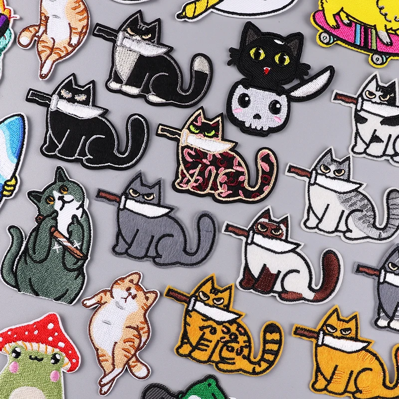 Funny Cat Patch Animal Embroidery Patch Iron On Patches DIY Cartoon Cat Embroidered Patches On Clothes Applique Sew Sticker