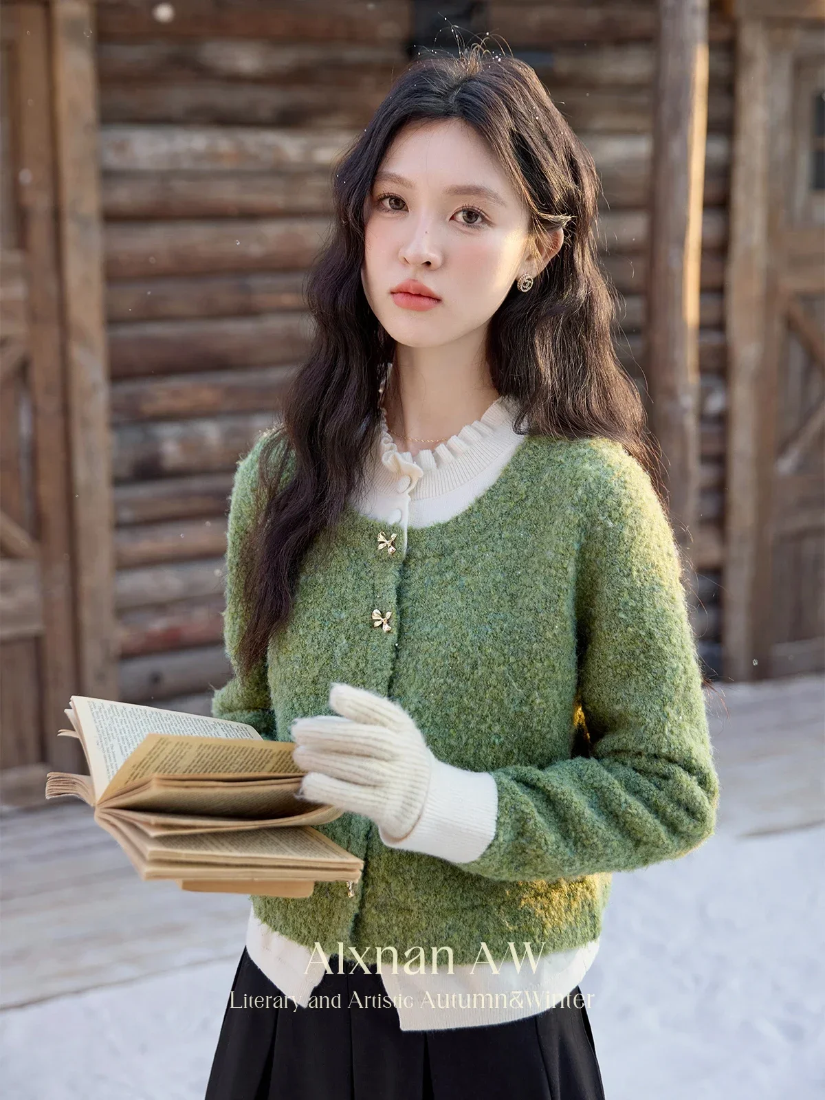 

ALXNAN Women's Cardigans Warm Ruffled Collar Metal Bow Buttons Sweaters Faux Two-piece Patchwork Knit Outerwear Female L523102