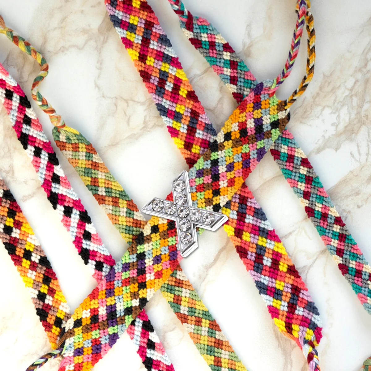 52 Uds. De dijes del alfabeto, colgantes de aleación DIY, letras de A-Z, accesorios de joyería de diamantes de imitación de 8mm para pulseras, collares, joyería DIY