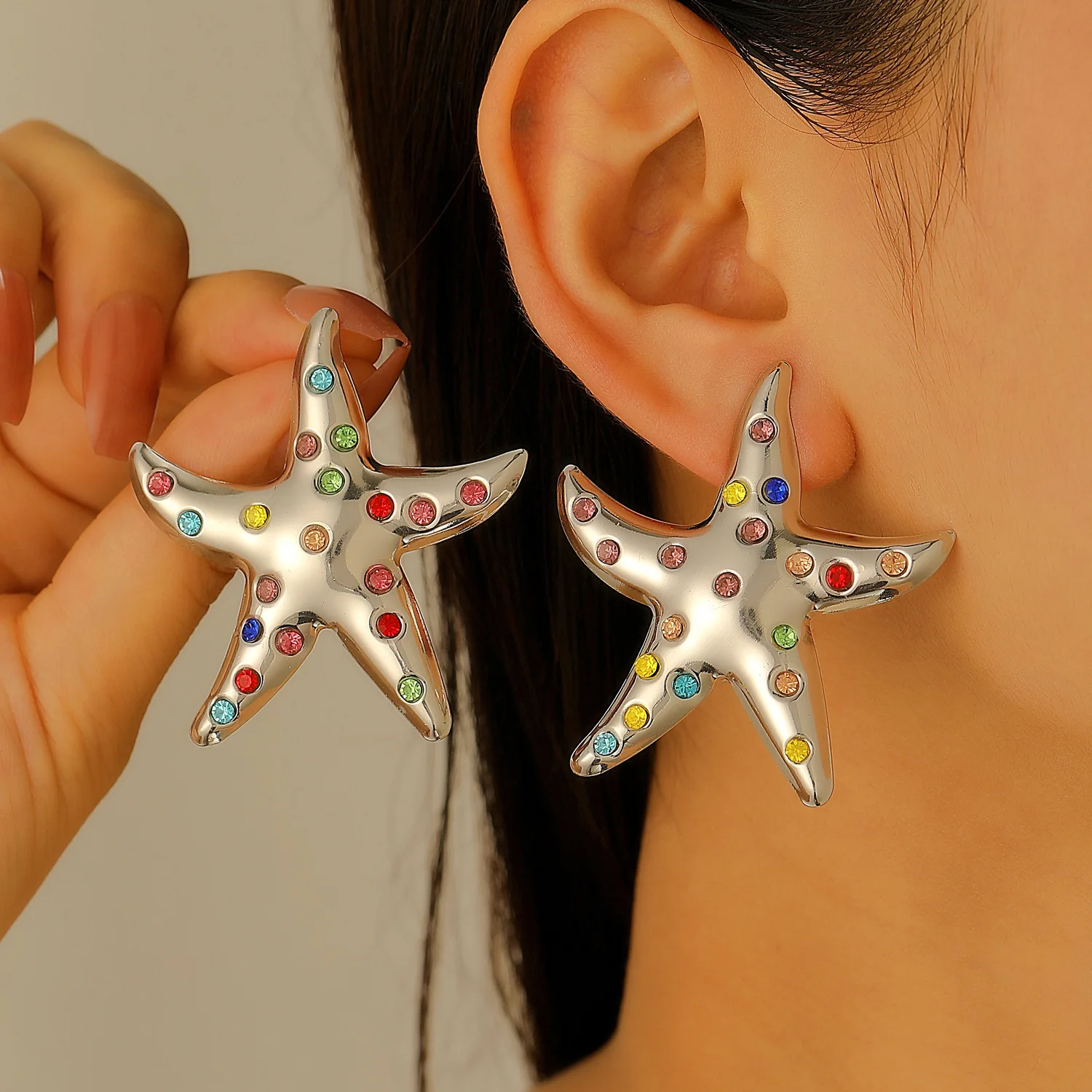 LATS Trendy Simulated Starfish Stud Earrings for Women Exquisite Colored Rhinestones Summer Beach Daily Jewelry