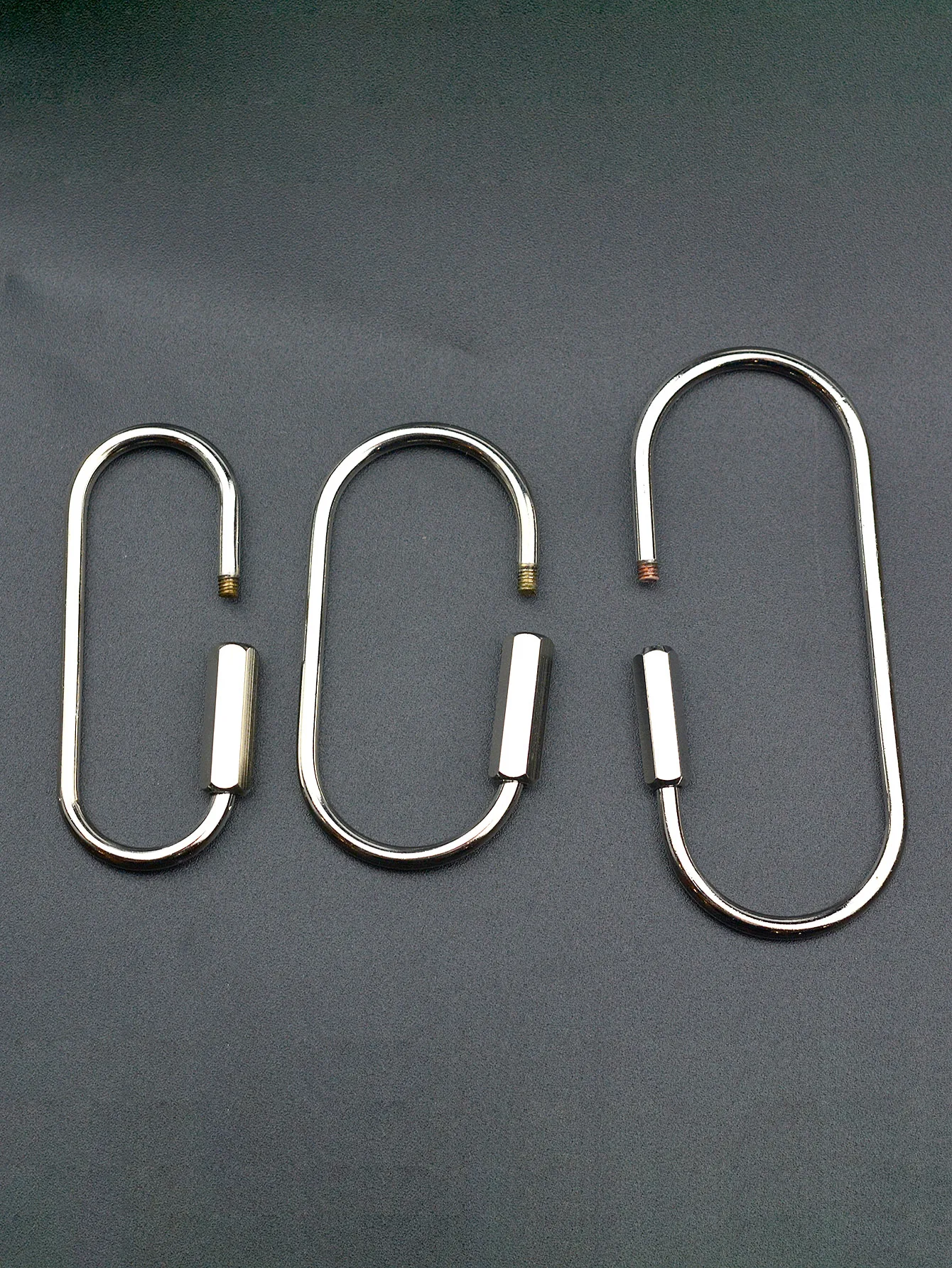 3 sizes simple silver plate brass oval running course Screw Locking Carabiner Key ring Keychain EDC gift