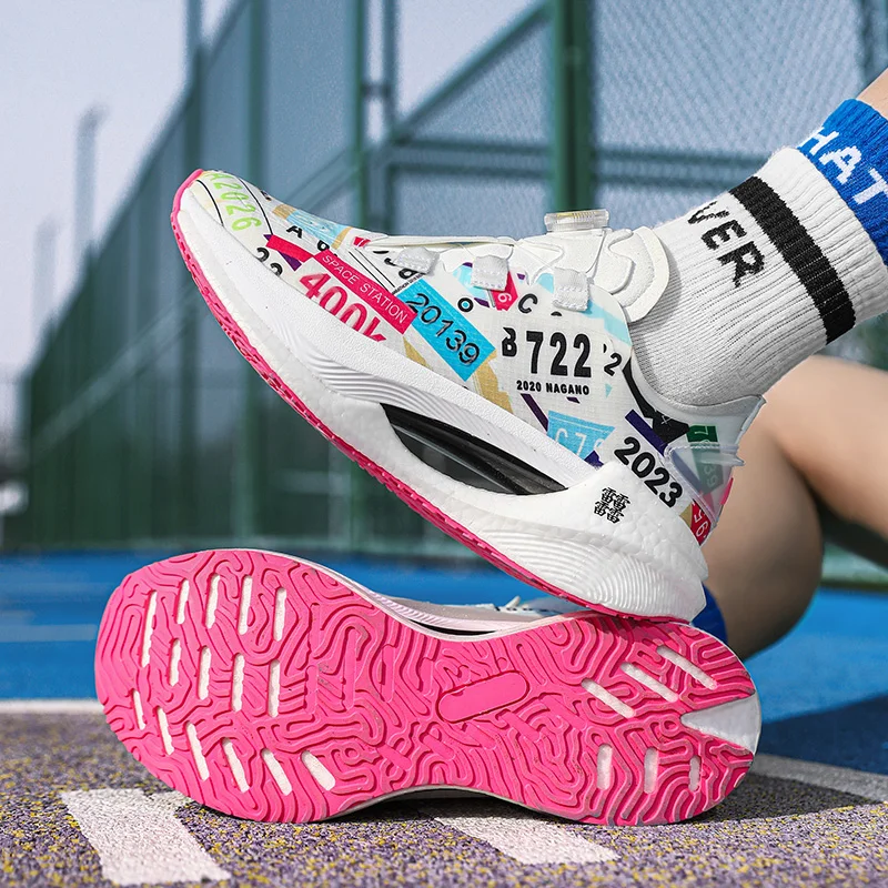 Herren-Laufschuhe mit Drehverschluss, atmungsaktivem Mesh-Gewebe, leuchtendem Popcorn-Graffiti, Modelljahr 2025_voghion.com