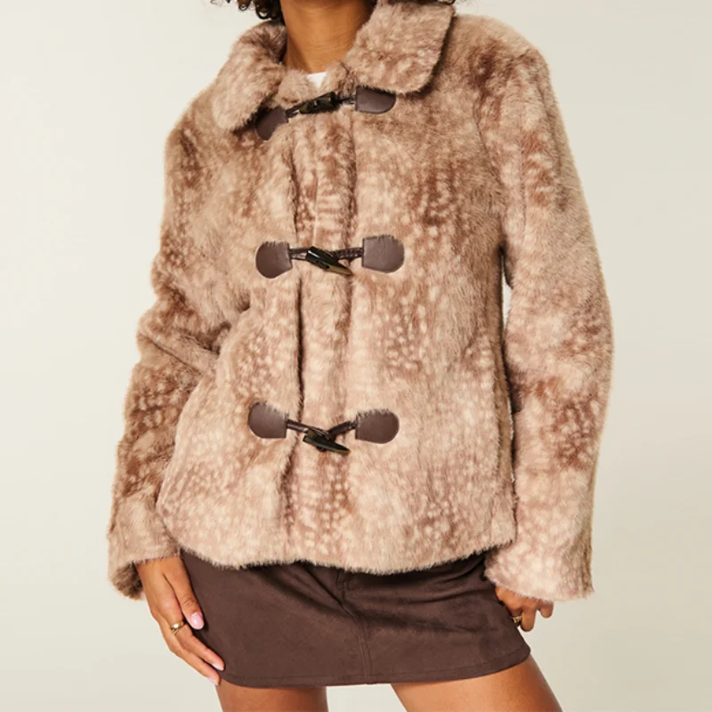 

Winter Women's Coat Warm Horn Button Furry Jacket Loose Long Sleeve Short Outwears 2025 New Stylish Female Plush Coats
