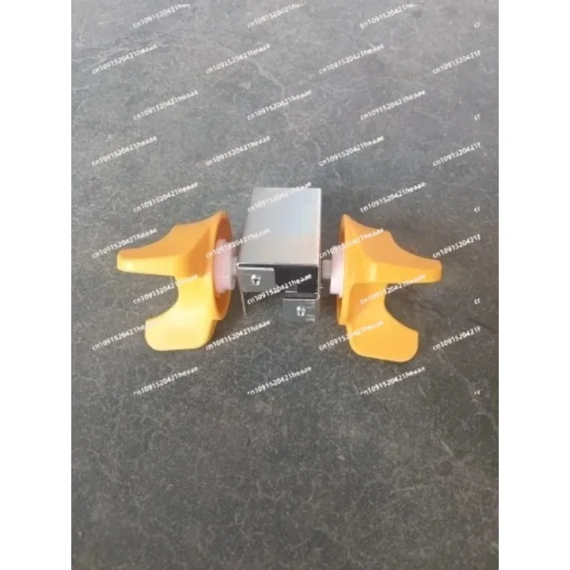 

Suitable for forklift accessories D20 D15-WS charger handle motor
