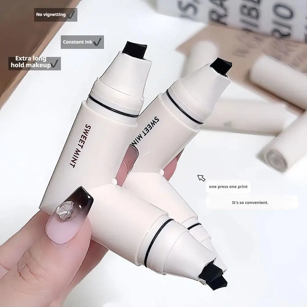 ปากกาอายไลเนอร์แบบแสตมป์ ไม่เลอะง่าย ทนทานสูง ปากกาอายไลเนอร์แบบชิ้นเดียว ใช้งานง่าย เหมาะสำหรับมือใหม่ ใช้งานง่าย ปากกาอายไลเนอร์