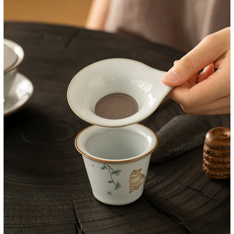 Chinese Retro Ru Kiln Ceramic Fair Cup Tea Strainer Hand-painted Cute Cat Teacup Handmade Tea Infusers Tea Set Accessories