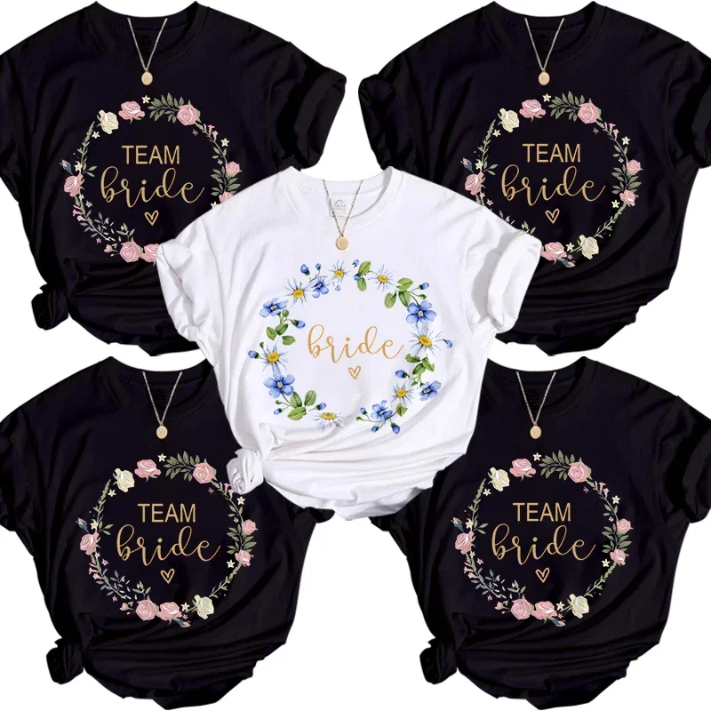 Team Bride Tees Floral Hoop Aesthetic Bridesmaid T-Shirt Femme Wedding Shower T-Shirt Girl Bachelorette Hen Party T-Shirts