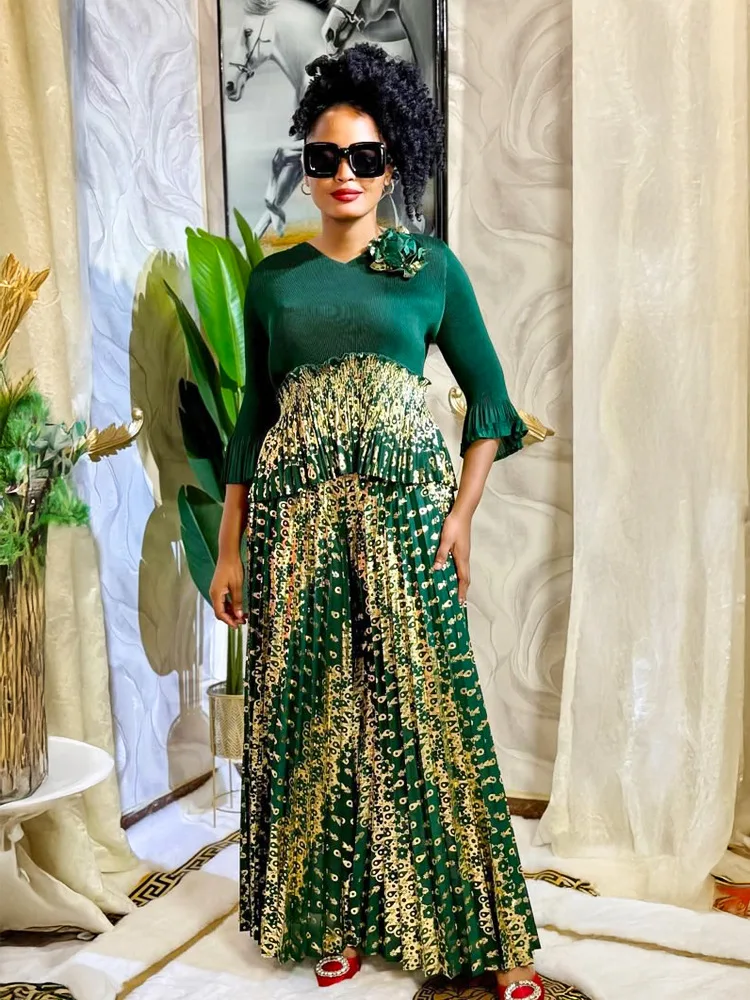 

2025 Fashion Plus Size Women Party Gown Miyake Pleated Dress Casual Commuter Long Sleeved Maxi Skirt Dubai Elegant Prom Dresses