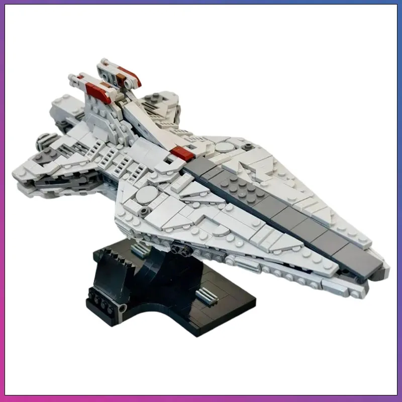 

660PCS NEW MOC Space Venator Class Star Destroyer Midi Scale Model Building Blocks Bricks DIY Creative Assembly Toy Boy Gift
