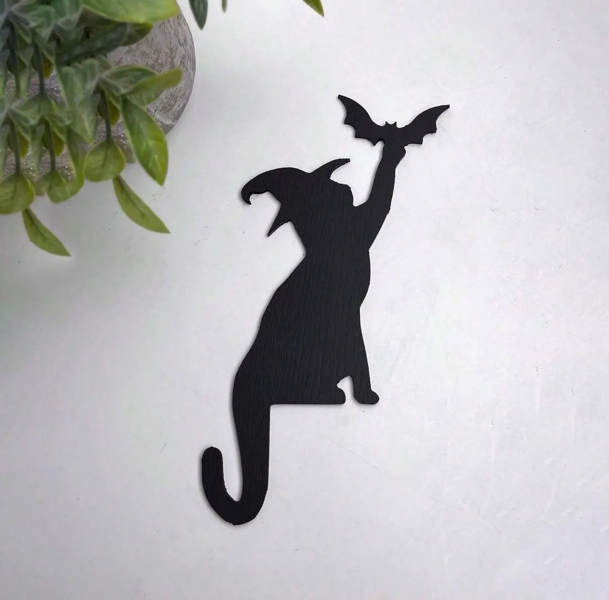 1 Piece Halloween Witch Hat Black Cat Bat Wooden Silhouette Door Frame Decoration, Black Door Top Hanging Ornament, Witch Cat Halloween Door Corner Decoration, Bat Door Decoration, Cat Lover Gift, Gothic Style Halloween Entrance Living Room Door Frame Wall Decoration