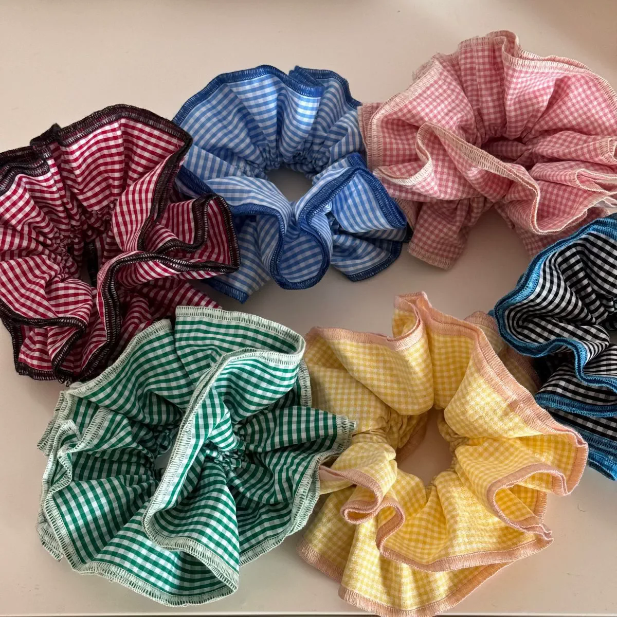 

Vintage Design Oversized Plaid Elastic Hair Rope For Sweet Girls Colorful Fabric Ballet Style Scrunchie Ruffled Headpiece