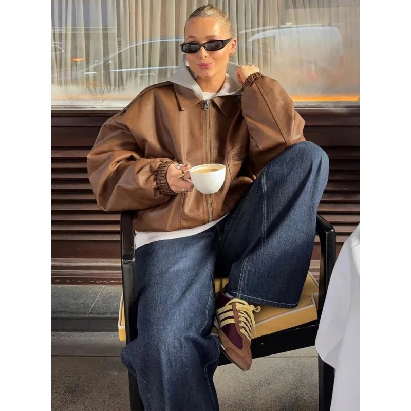 

Винтажная коричневая кожаная куртка с лацканами для женщин, модная, с длинными рукавами, на молнии, свободного кроя, укороченная, 2026, весенняя, для повседневной носки, верхняя одежда
