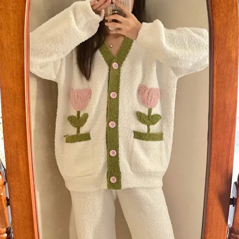 145Kg Large Size Pajamas Winter Women\'s Coral Fleece Long Sleeves Thickened Fat Mm200 Cute Flannel Loungewear Set Comfortable