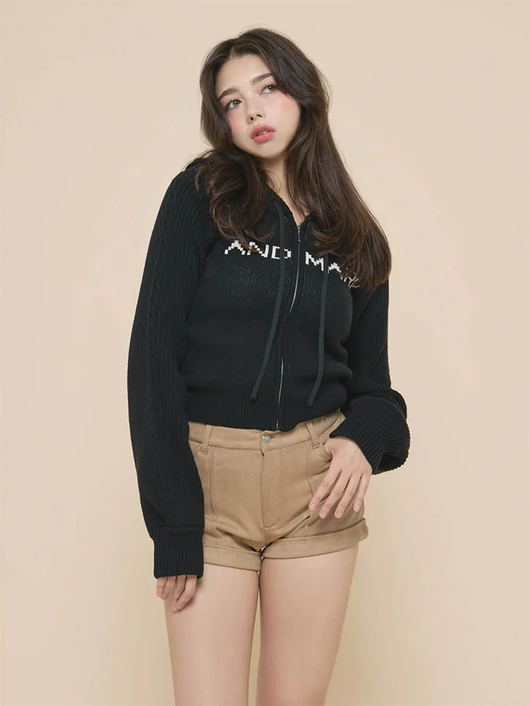 Japanese Sweet Fashion Knit Cardigan Jacket Vest 2-Piece Set Spring and Autumn New Women's Slim Fit Daily Basic Hooded Knit Coat