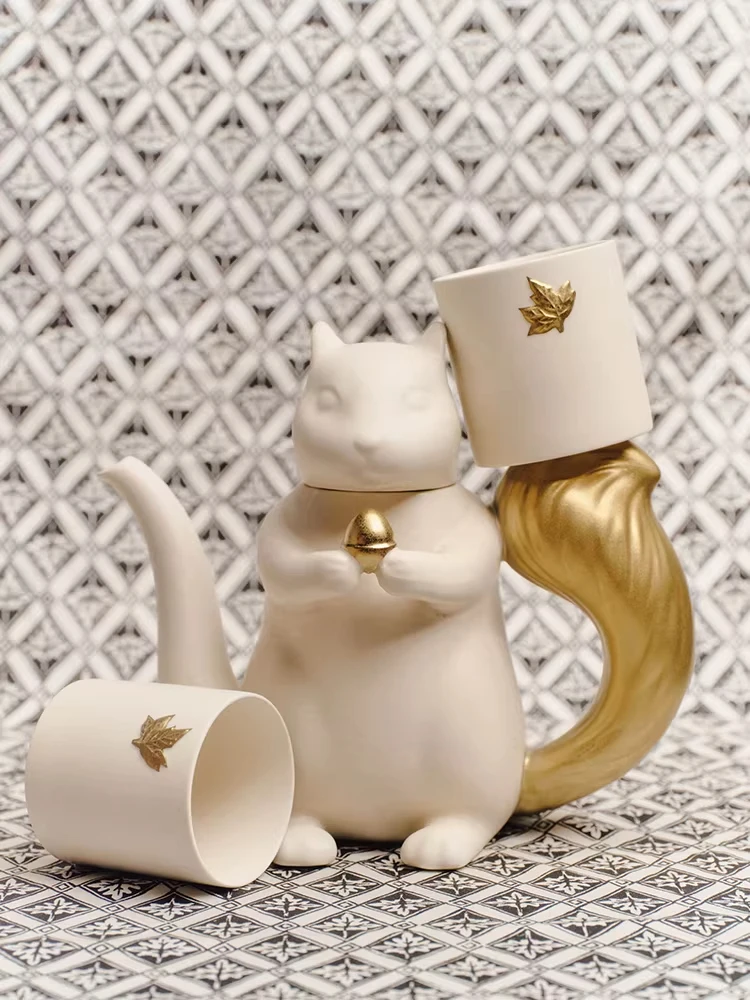 Home workshop series, squirrel ceramic relief tea set gift box, one pot and two cups as gifts.