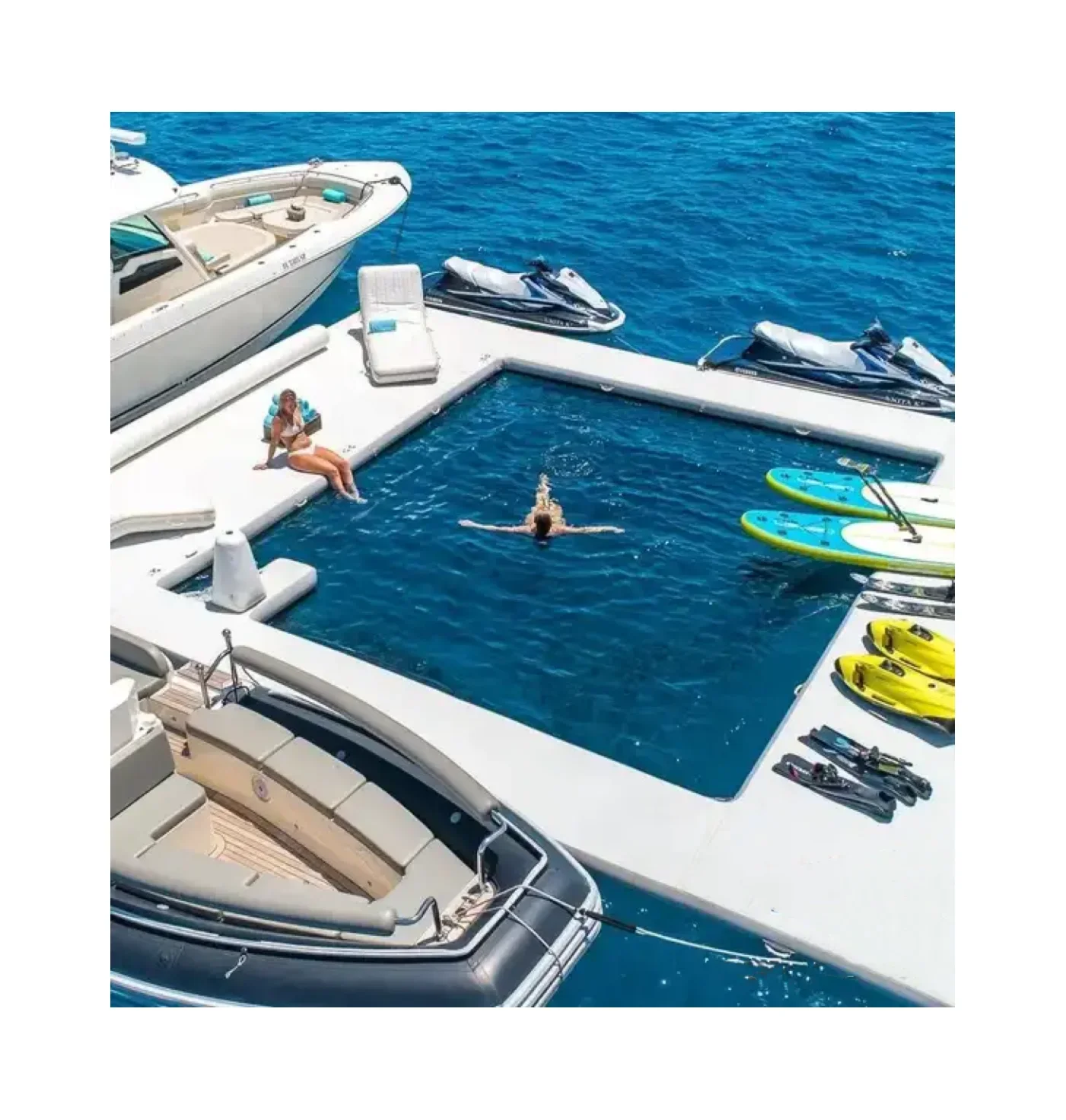 

Hot sell outdoor adult inflatable swimming pool with net foldable yacht slide floating dock platform