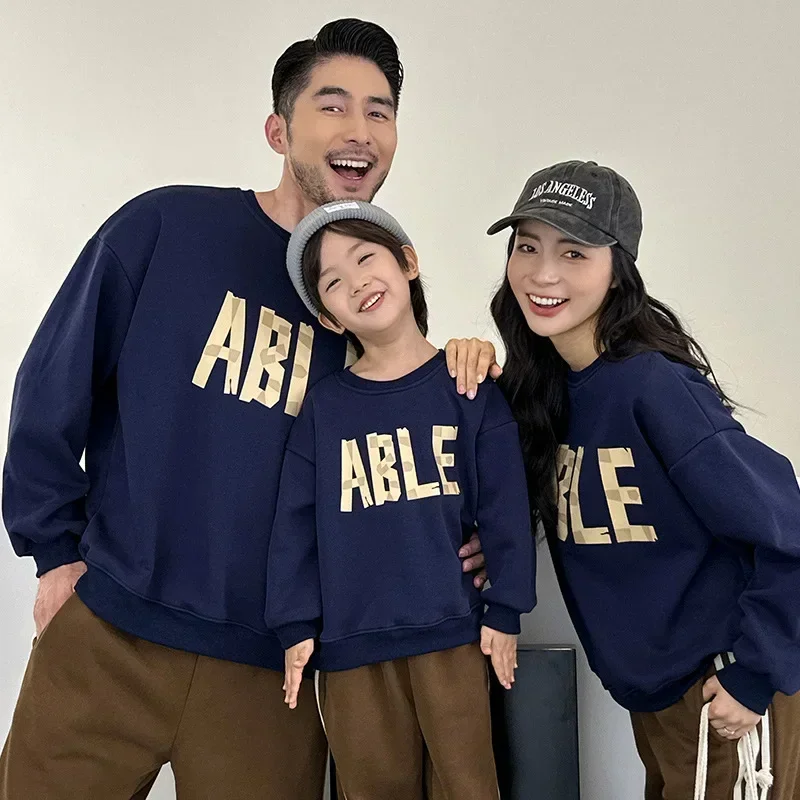 Family Thick Long Sleeve Tops Mom Dad and Son Daughter Matching Warm Sweatshirts Korean Parents and Children Same Clothes Winter