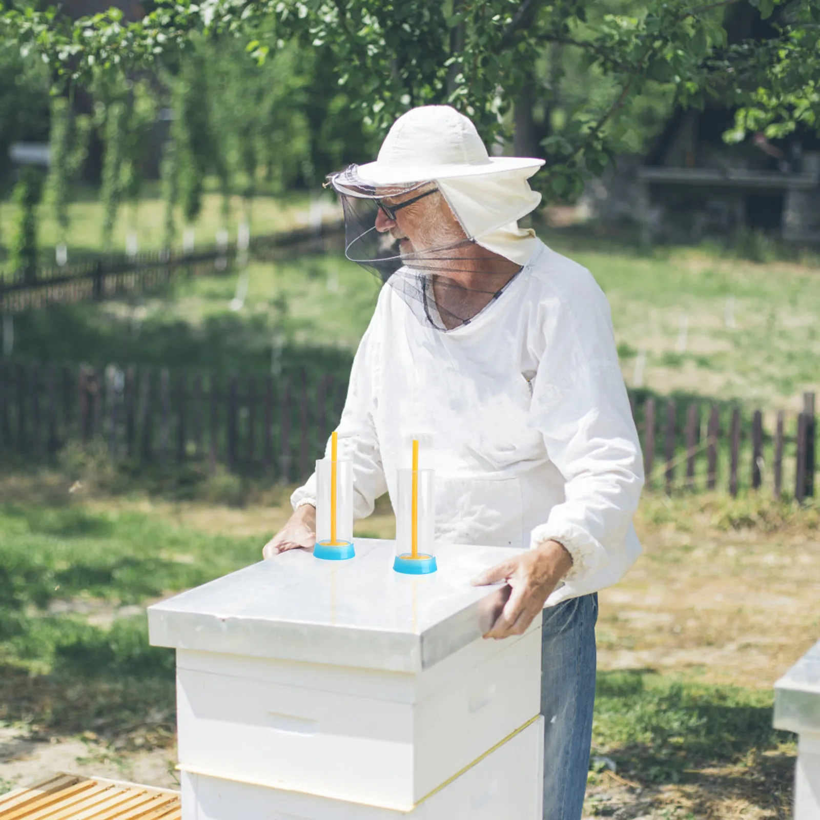 2Pcs Marking Bottle Soft Sponge Safe Beekeeping Tool Easy Operation Effective Bee Marker Essential Beekeeper Tools