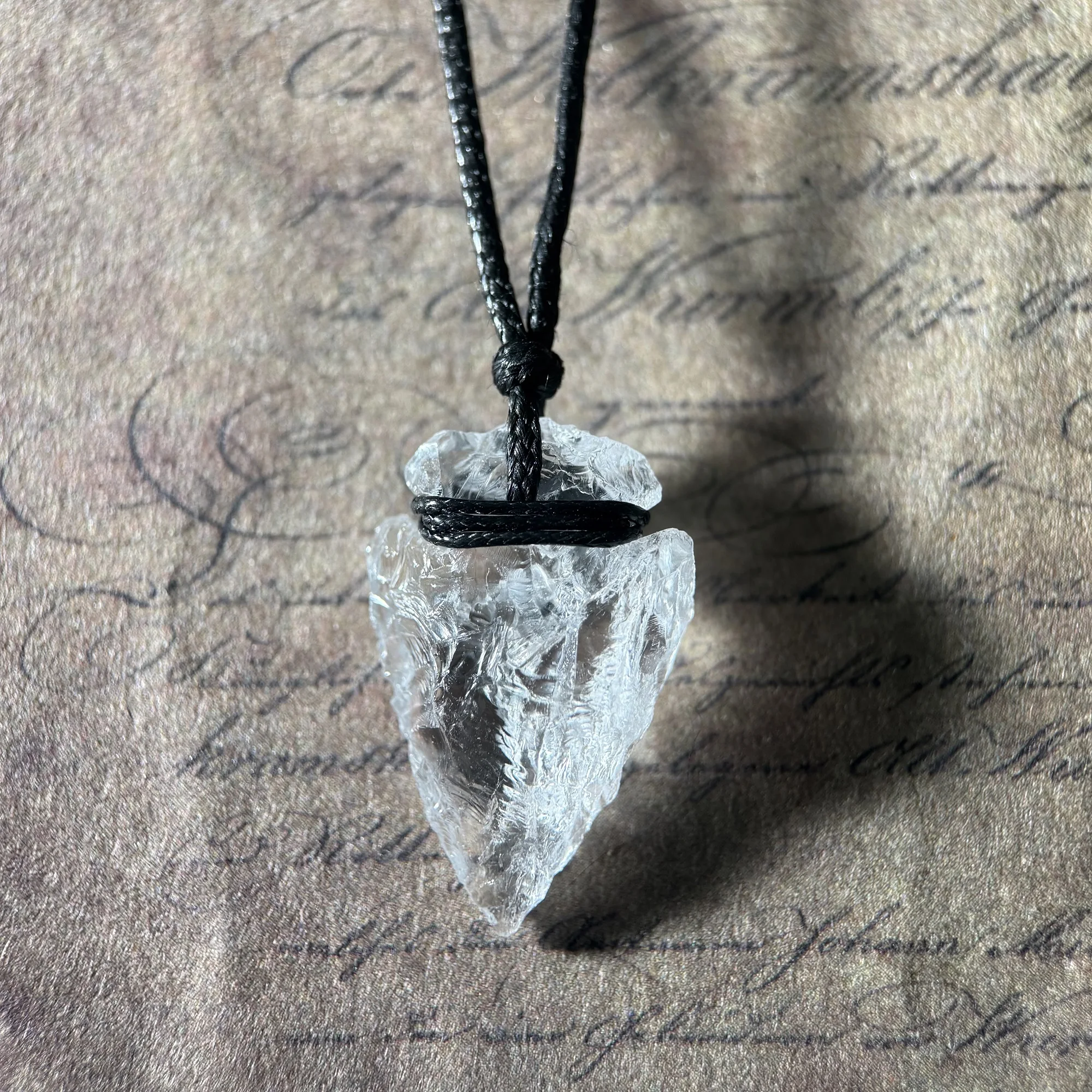 Natural Clear Quartz Arrow‑Head Pendant Necklace Unpolished Raw Crystal Adjustable Black Cord Neckwear Meditation Gift