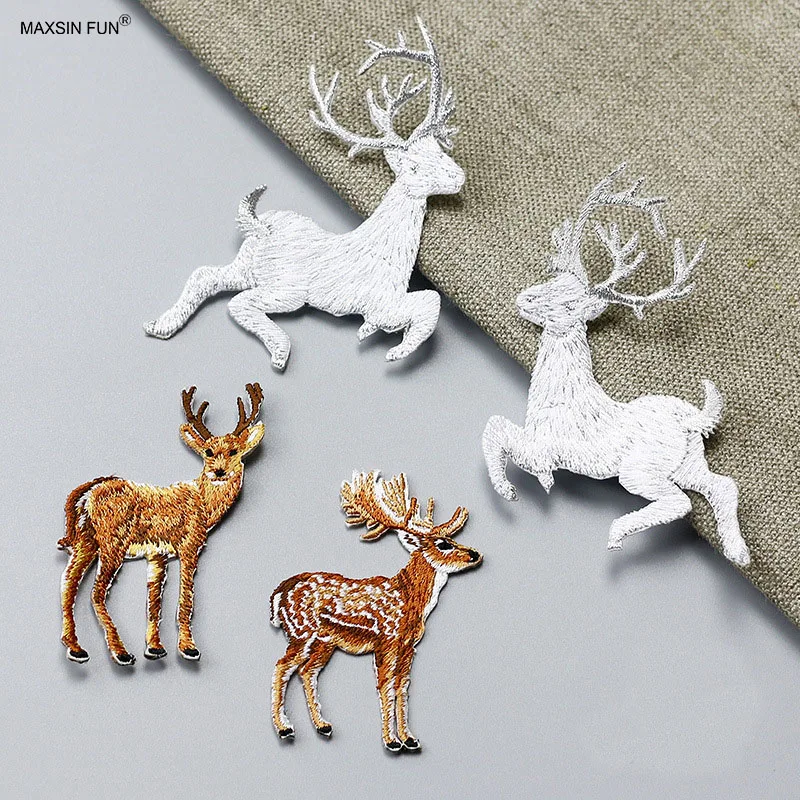 1 sztuka 4.5-6.5cm żelazko na haftowanej łatce Cartoon Sika jeleń naklejka ze zwierzętami dla torby na ubrania DIY akcesoria tył z paskiem kleju