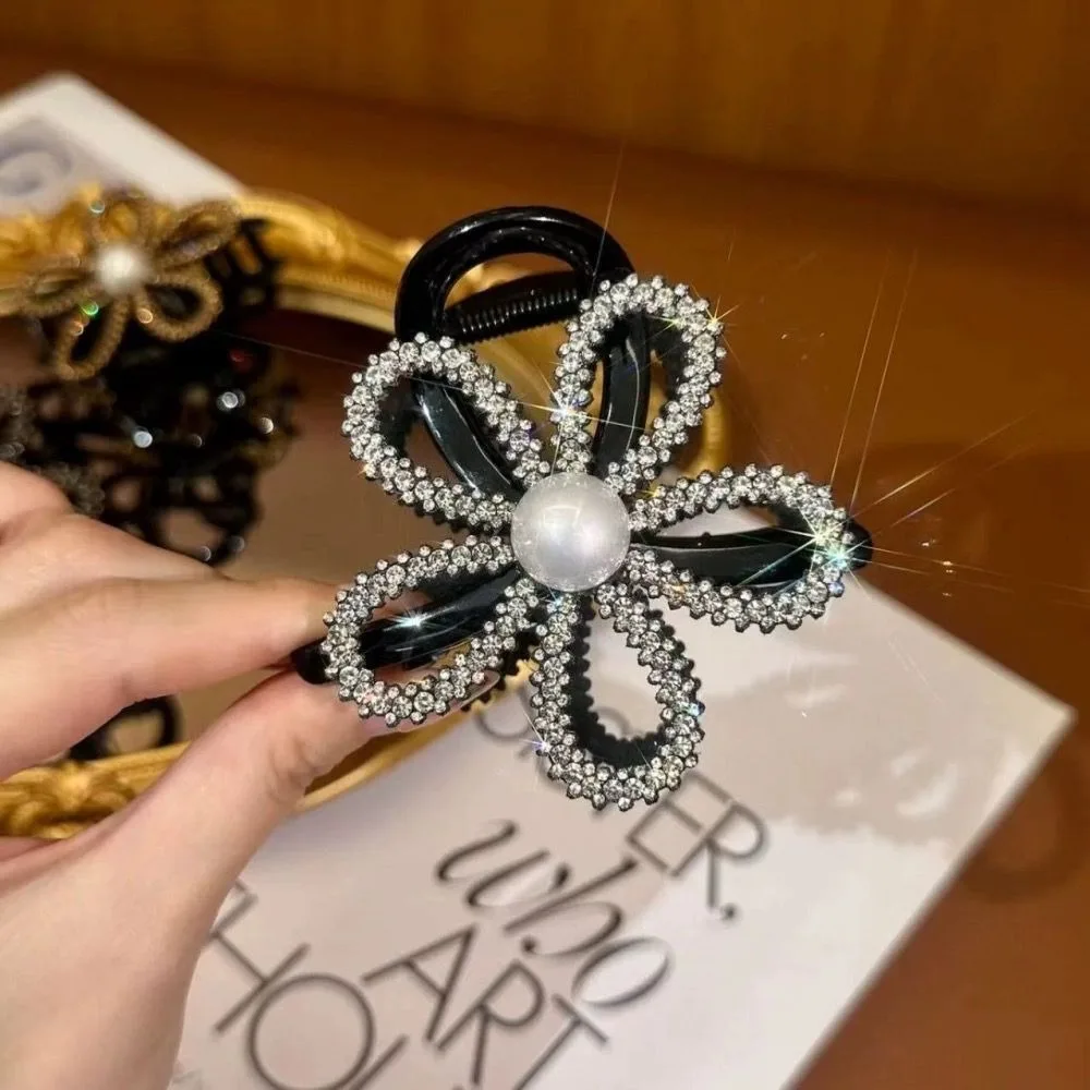 Personalized Zircon Rhinestone Shark Clip Korean Style Diamond Flower Pearls Shark Clip Champagne Hollow Shiny Hair Claw Party