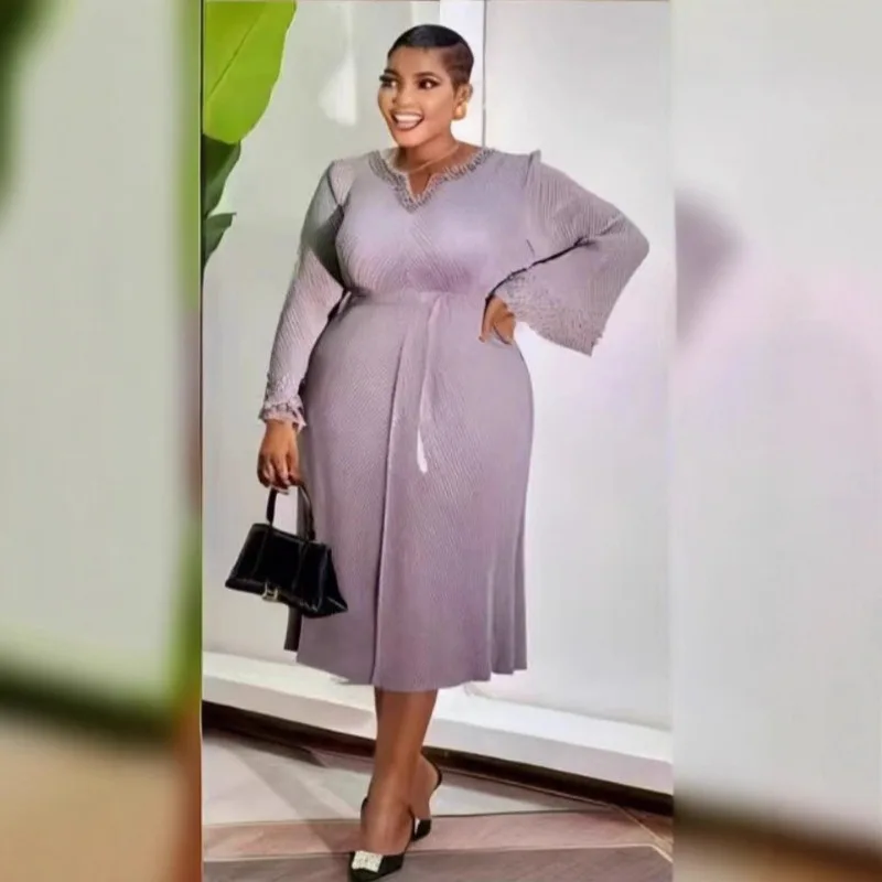 미야케 플리츠 미니멀리스트 솔리드 플러스 사이즈 드레스 2025 가을 패션 플리츠 비즈 장식 우아한 솔리드 컬러 롱 플리세 드레스 여성용