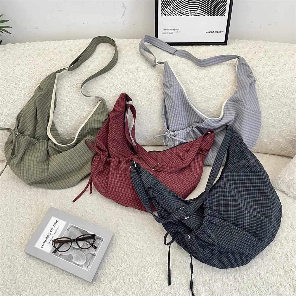 Thumbnail 4 - #83 Best Canvas Shoulder Bags to Buy In 2026