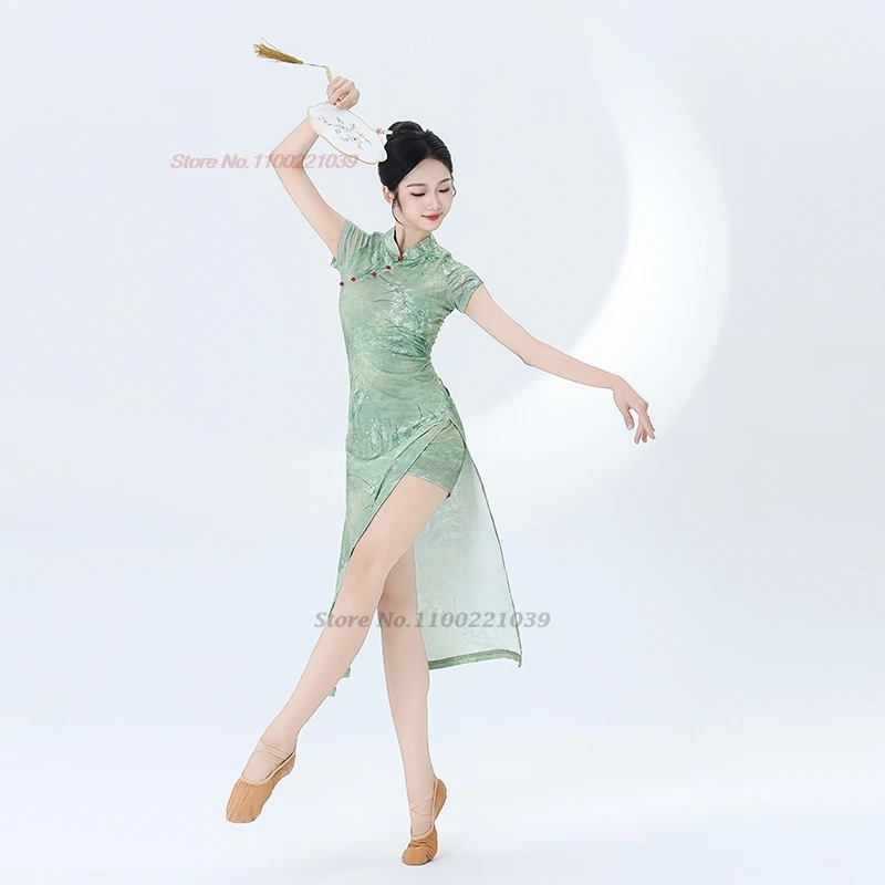 2025 abito da ballo vintage cinese tradizionale stampa floreale cheongsam danza popolare qipao abito da allenamento per performance sul palco