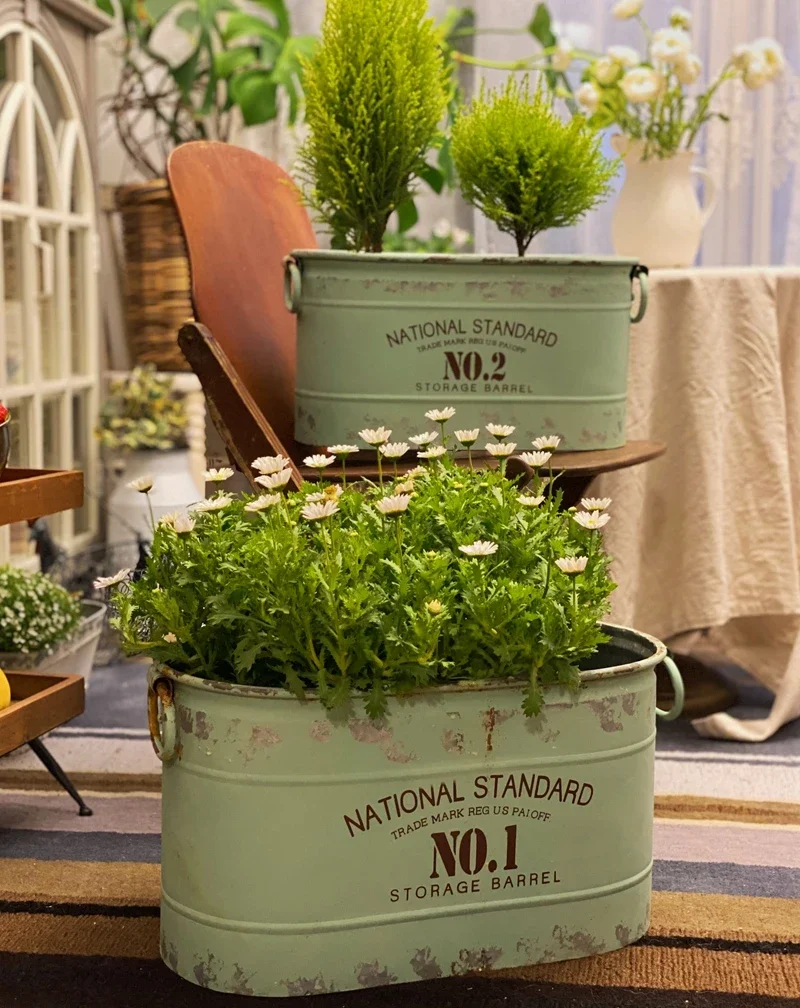 

Heavy Metal Rustic Vintage Metal Storage Barrel Set, Oval Retro Green Flowerpot