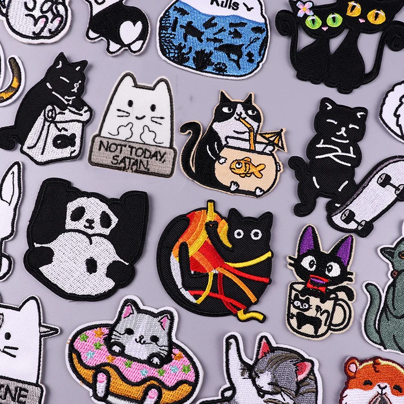 Naszywka z haftem kota Cartoon Animal Patch Iron On Patches For Clothing Thermoadhesive Patches On Clothes Funny Cat Sticker Badge