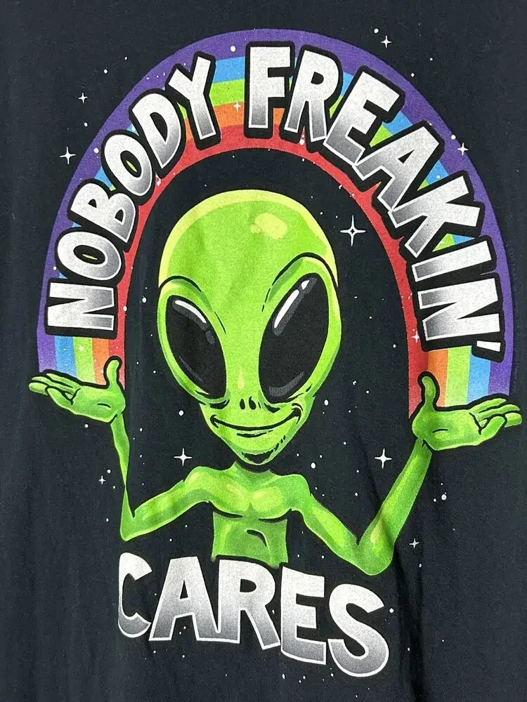 Alien Shirt Nobody Freakin Cares Black Short Sleeve Crew Neck 2XL