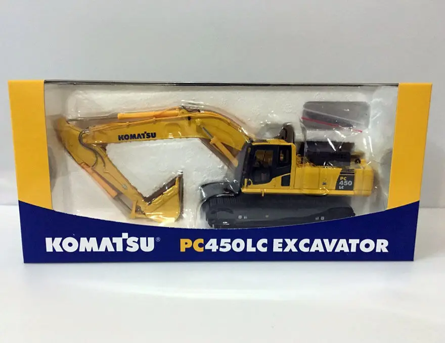 

Komatsu PC450LC-8 Excavator Metal Tracks 1/50 Scale DieCast Model New in Original Box