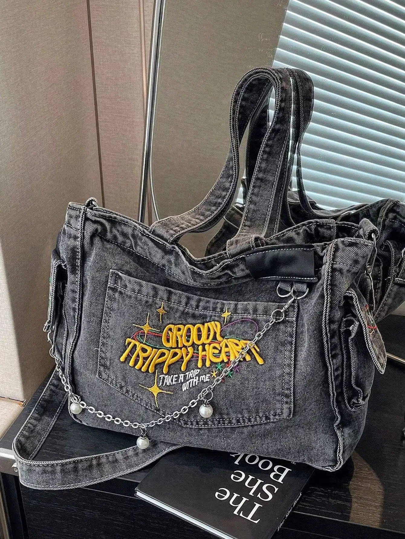 

Fashion Letter Embroidery Women's Backpack - Old Washed Fabric, Metal Chain, Large Capacity for Campus/Commuting