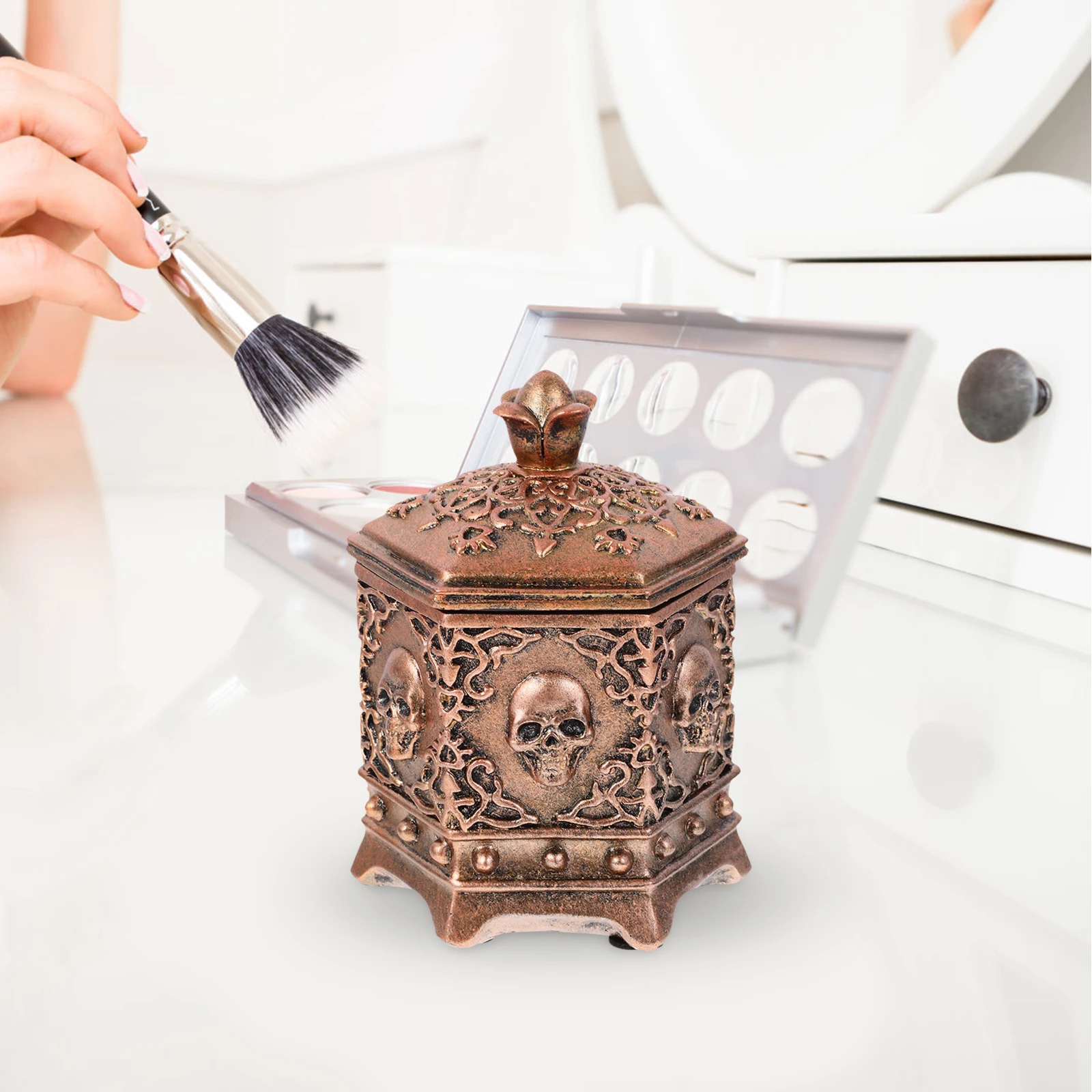 

Jewelry Storage Organizer Jewelry Finishing Box Storage Holder European-style Box Retro Jewelry Box