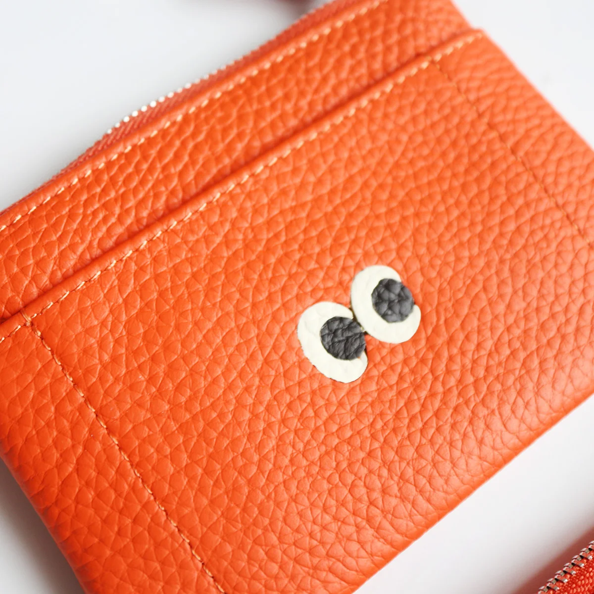 Fancy Carton Genuine Leather Small Wallet Fashion Eyes Look Zip Women Keychain Coin Purse Cute Small Girl Change Money Bag