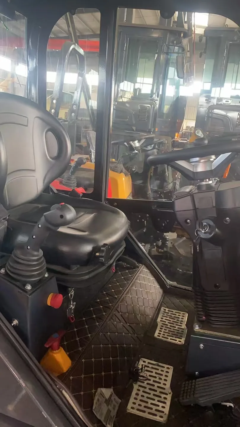 جرافة ذراع تلسكوبية صغيرة من الشركة المصنعة الصينية، ذراع مجرفة أمامي مدمج، جرافة ذراع تلسكوبية صغيرة