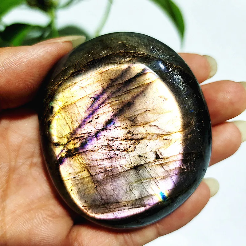 Natural Stones Labrador Palm Stone Spiritual Meditation Healing Yoga Exercise Feng Shui Crystal Room Ornaments - Image 3