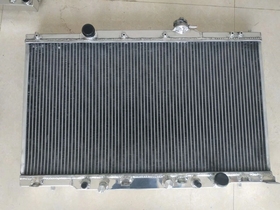 Aluminum Radiator For 2002-2006 Honda CRV / 2003-2006 Element 2.4L L4 AT 2003 2004 2005