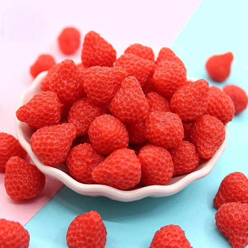 10pcs Resin Strawberry Decoration Accessories Scrapbooking Flatback Charms Cabochons Miniatures