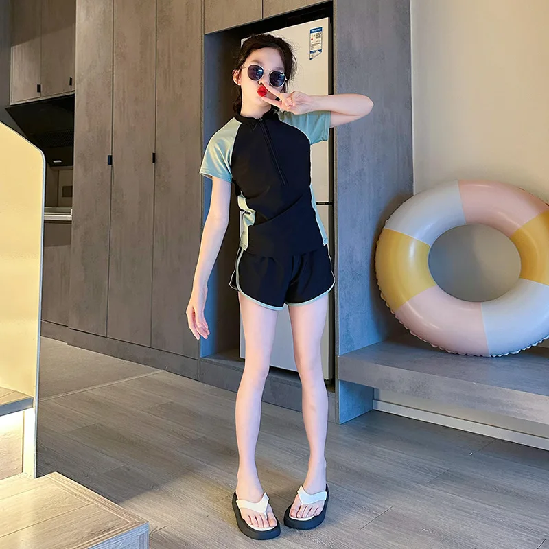 Children's and Girls' Two-Piece Swimsuits Color Blocked Quick Drying Swimsuits Student Girls' Beach and Beach Sports Swimsuits